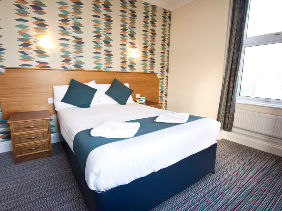 TLH Victoria Hotel Double Bedroom