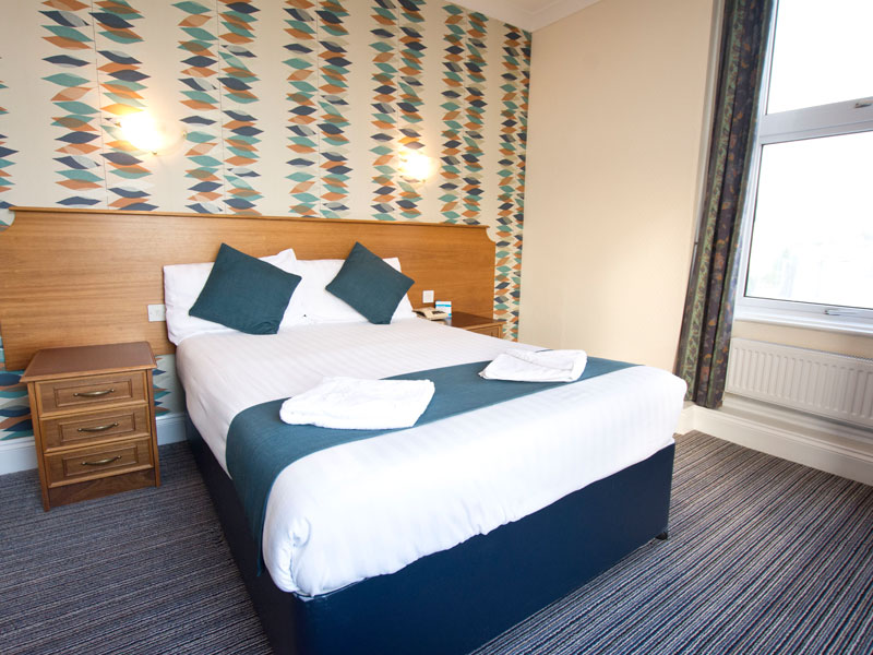 TLH Victoria Hotel, Torquay, Double Bedroom