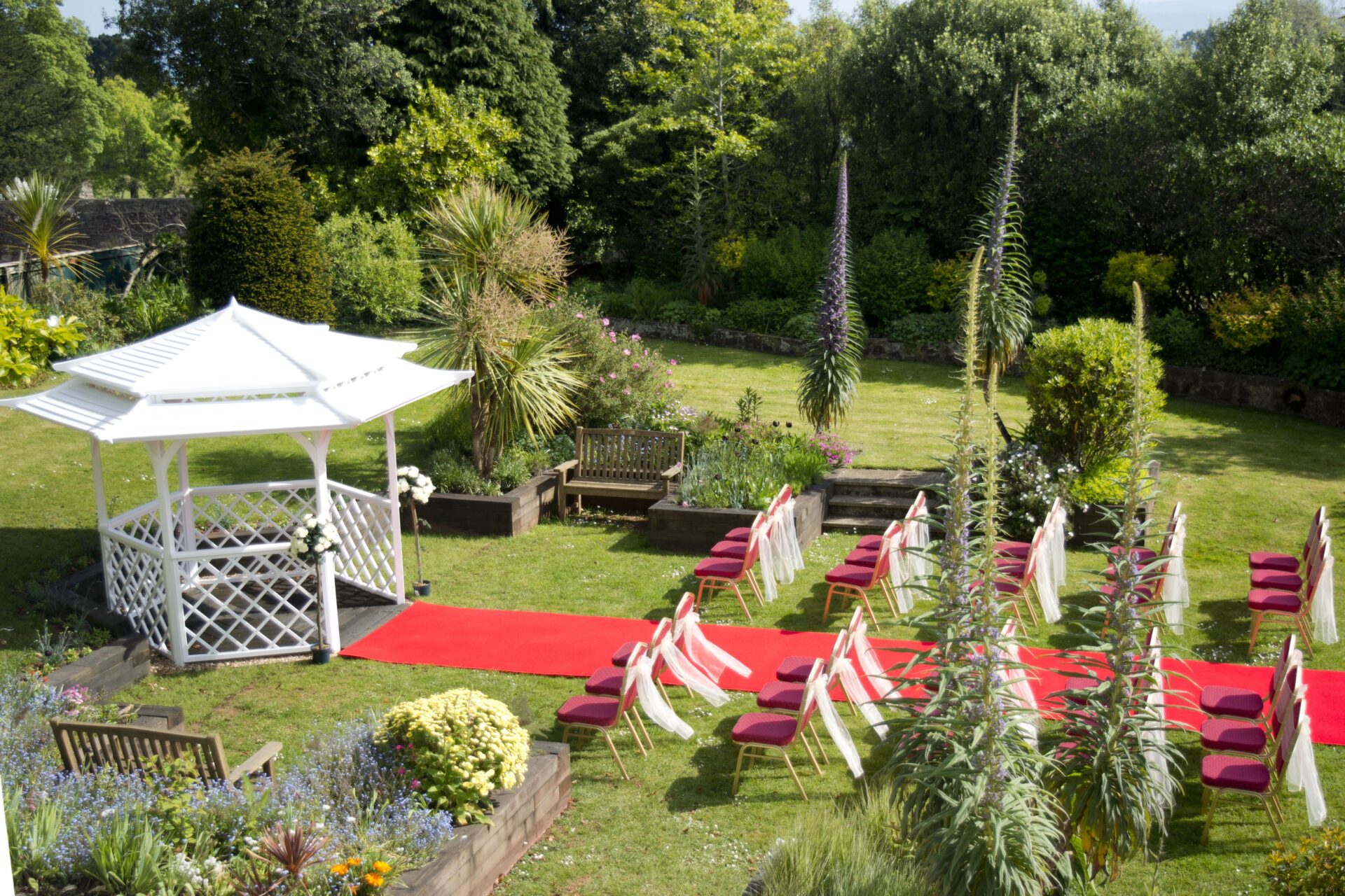 Outdoor Wedding gazebo, TLH Toorak Hotel, Torquay